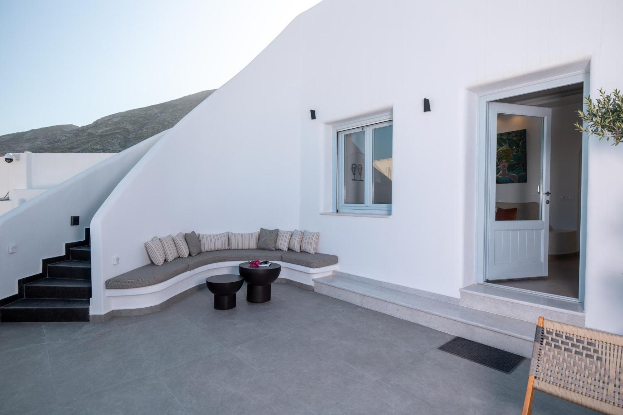 Sn Santorini Apartments Камари Экстерьер фото